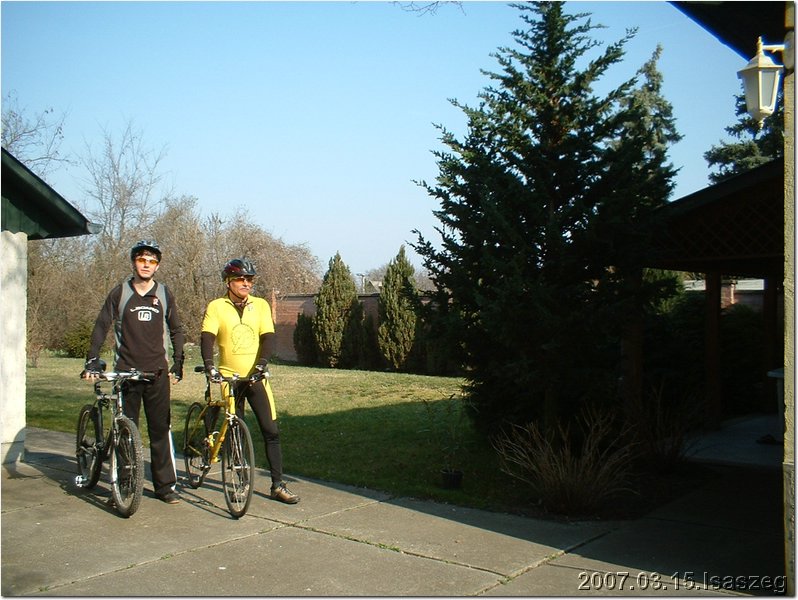 DSCF0002.JPG